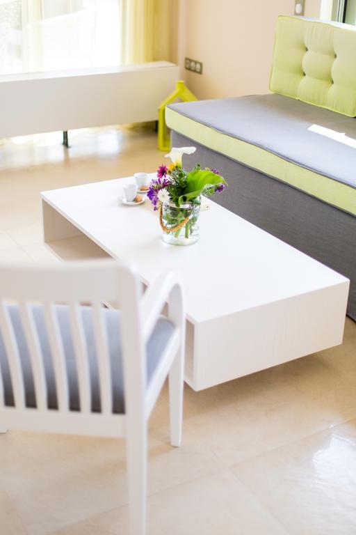 Deluxe Villa Ianthos - Outdoor Hot Tub & Kids Pool Gállos المظهر الخارجي الصورة