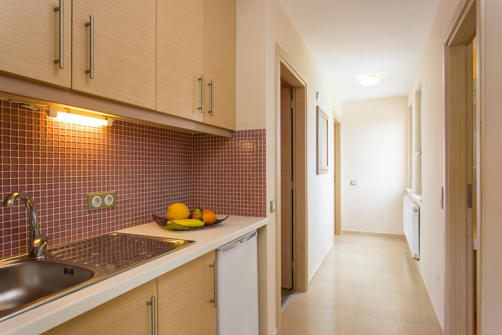 Deluxe Villa Ianthos - Outdoor Hot Tub & Kids Pool Gállos المظهر الخارجي الصورة